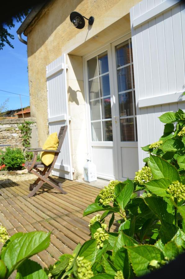 O Sources Bed & Breakfast Bazenville Eksteriør bilde